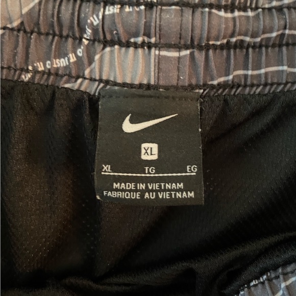 Nike Swim - Picture 2 of 2